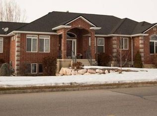 742 W Old Mill Ln, Kaysville, UT 84037