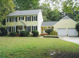 519 Edinburgh Dr, Burlington, NC 27215
