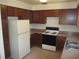 732 Berkshire Ln, East Lansing, MI 48823