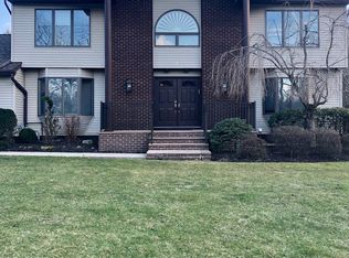 7 Hastings Rd, Monsey, NY 10952