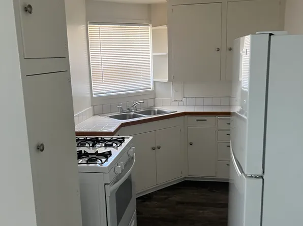 3282 Lemon Ave #3282, Signal Hill, CA 90755
