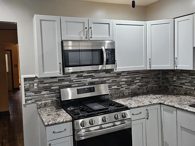 4628 Tyler St — Photo 1