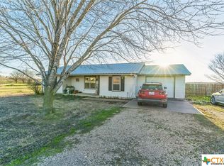 126 Double Creek Dr, Jarrell, TX 76537