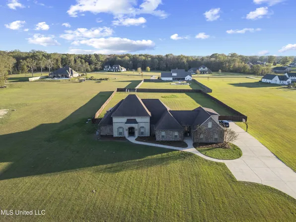 111 Pecan Rdg, Brandon, MS 39047