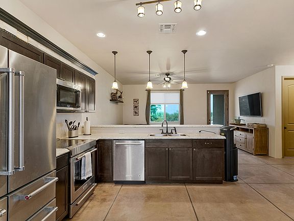 3rd image of 4996 W Camino De Manana