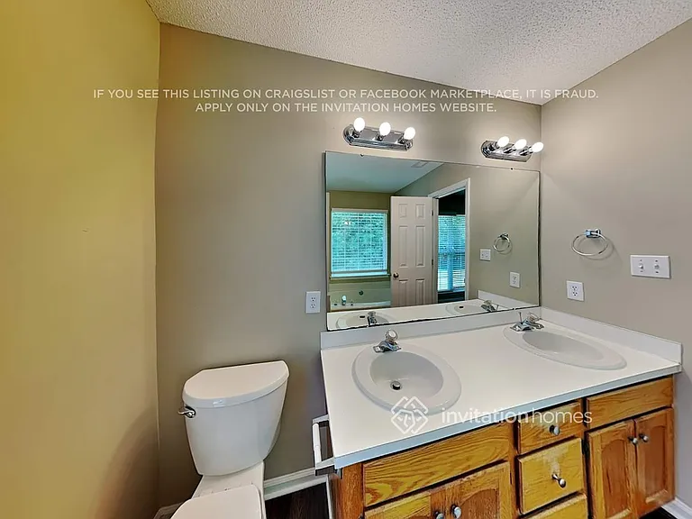 11200 Astoria Dr — Photo 15