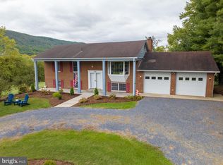 368 Hickory Ln, Woodstock, VA 22664