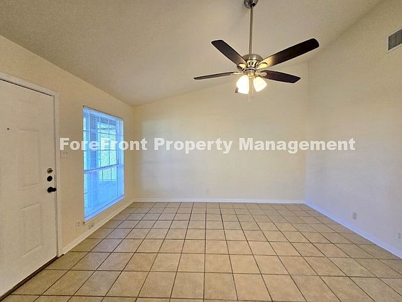 2nd image of 5105 Meadow Cv