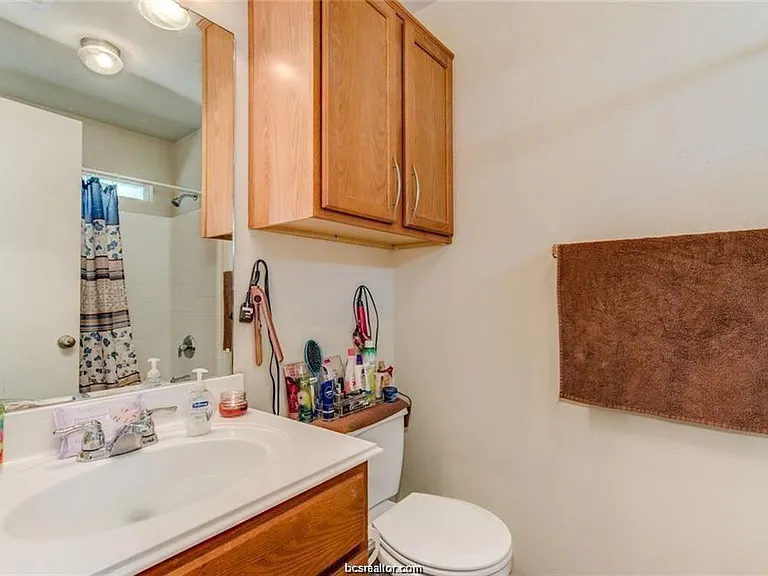 4115 McFarland Dr — Photo 11