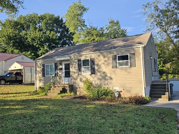 114 Salem Rd, Oak Ridge, TN 37830