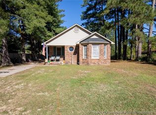 5966 Muscat Rd, Hope Mills, NC 28348