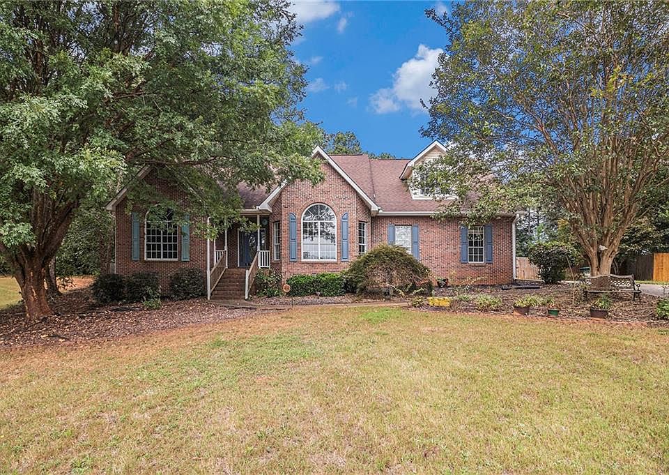 1st image of 1306 Eddie Craig Ct