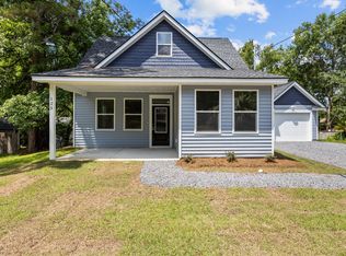 125 Ridge Rd, Summerville, SC 29485