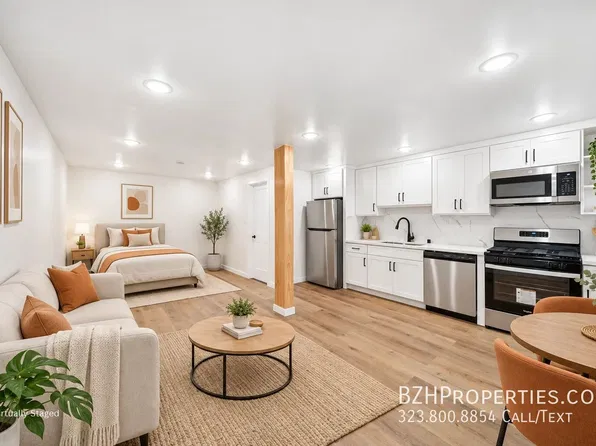 1027 1/2 N Gardner St, West Hollywood, CA 90046
