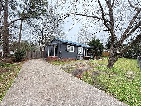 3rd image of 4221 Adams St