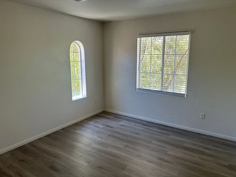 10296 Magnolia Tree Ave — Photo 16