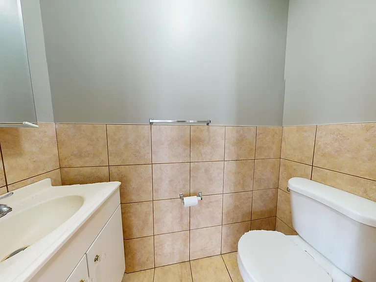 211 Granite Ave #1 — Photo 7