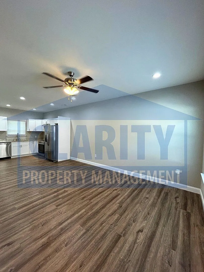 3413 Peerless Rd — Photo 4