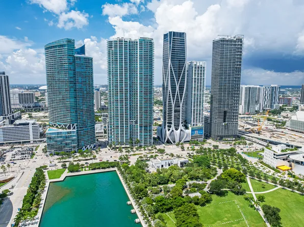 900 Biscayne Blvd, Miami, FL