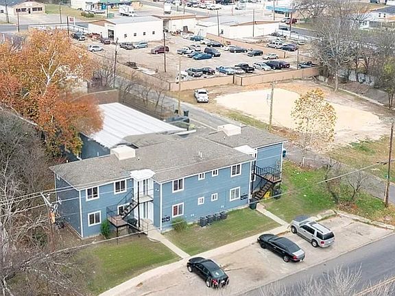 2nd image of 1207 N 10th St #3