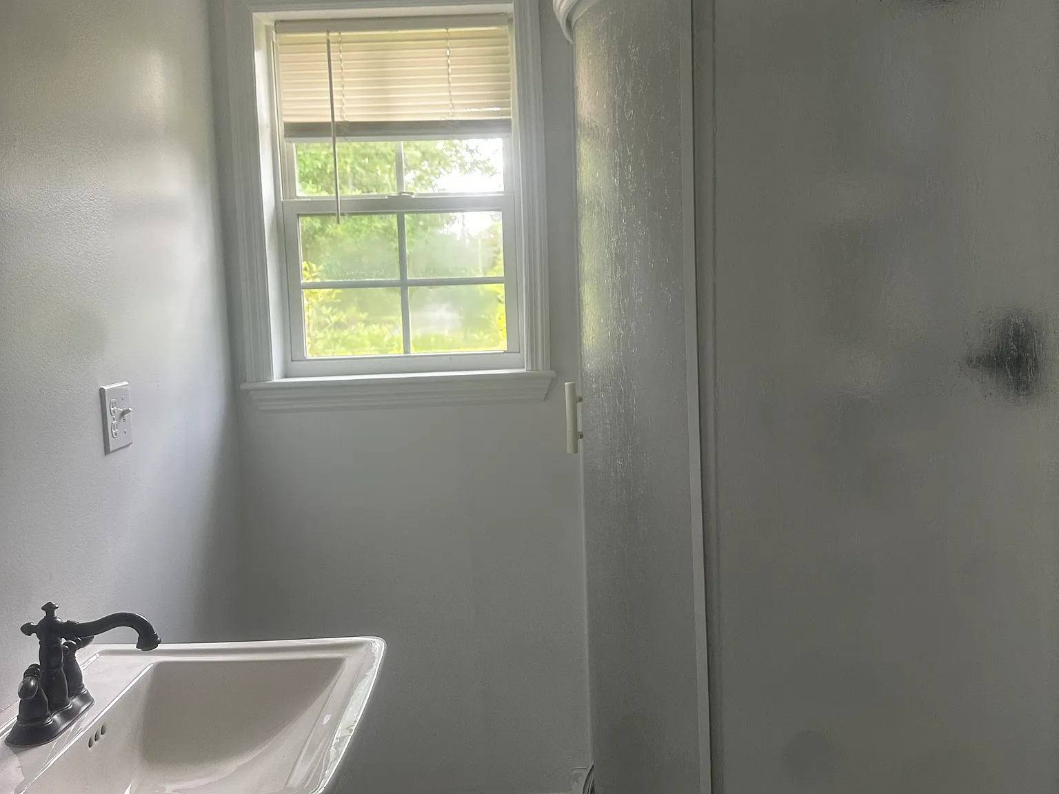 601 Garland Ferry Rd — Photo 4
