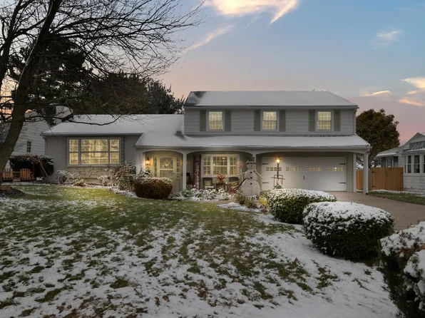 678 Andover Rd, Mansfield, OH 44907