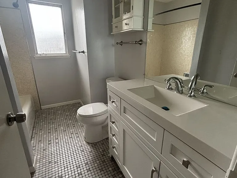 12704 Grayling Ave — Photo 8