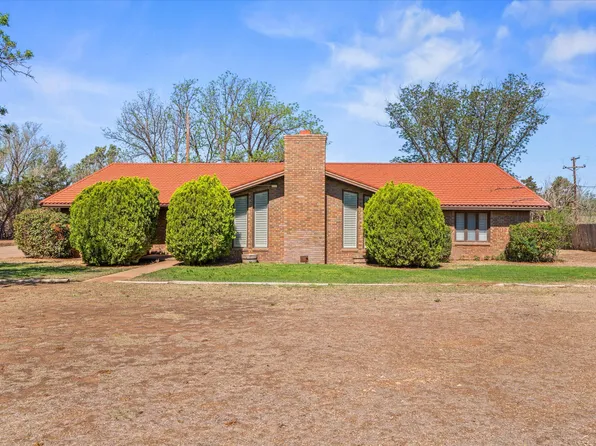 101 Dana Ave, Earth, TX 79031