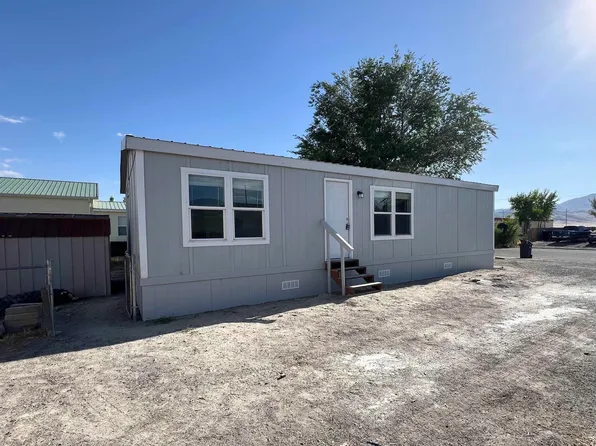 402 W Antelope Dr, Battle Mountain, NV 89820