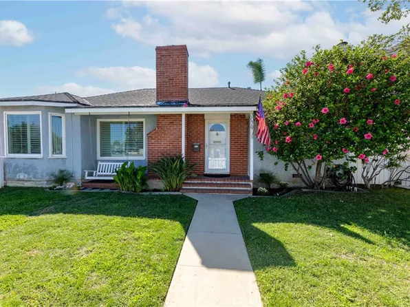 3079 N Bellflower Blvd, Long Beach, CA 90808