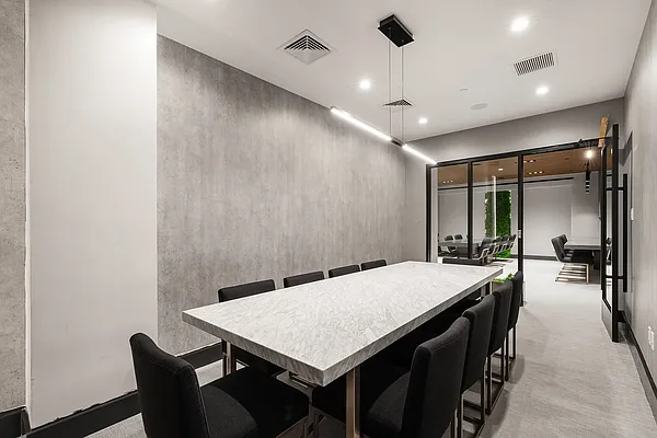 Rented by EXR | media 26