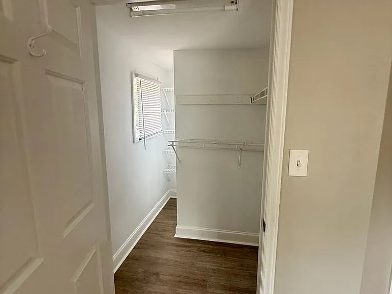303 Providence Rd — Photo 13