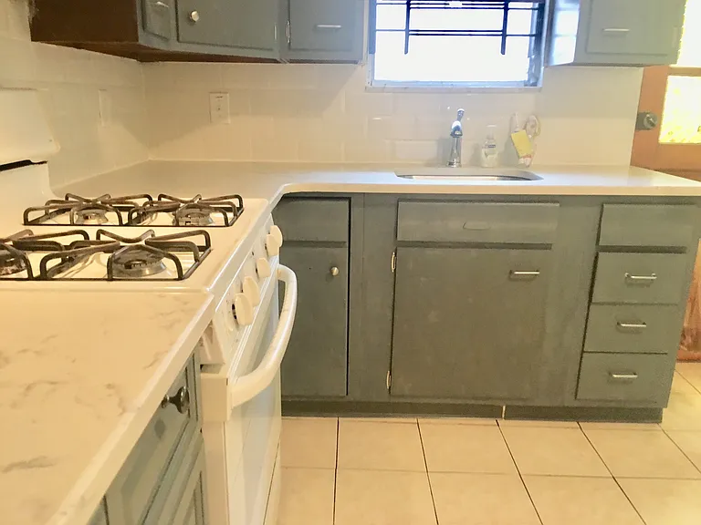 2051 S Garnet St — Photo 7