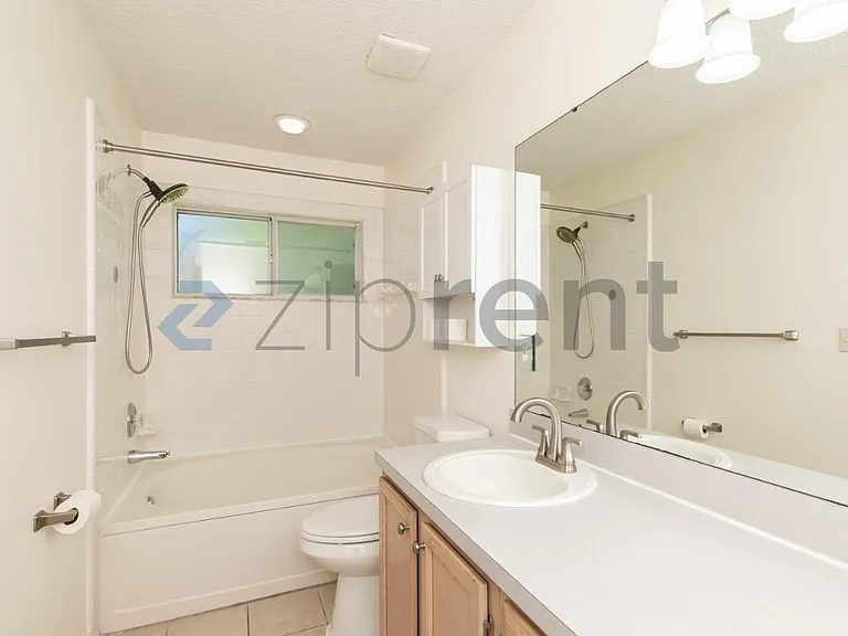 3389 Millcrest Pl — Photo 15