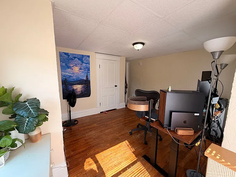 425 Fuller Ave SE — Photo 38