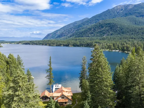 223 Lake Blaine Dr, Kalispell, MT 59901