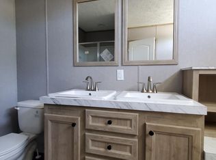 303 E Rhondda Ave, Andover, KS 67002