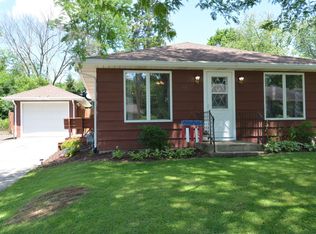 137 Cass St, Lake Geneva, WI 53147