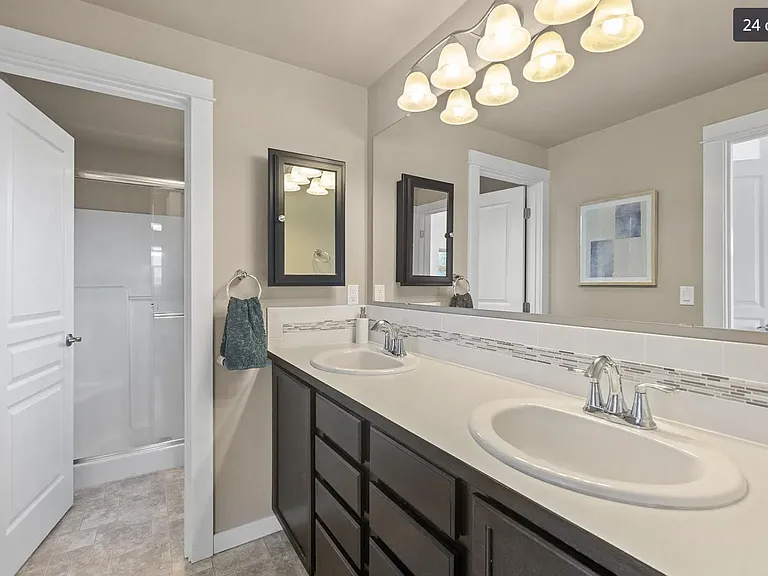 20240 Brumby Ln — Photo 5
