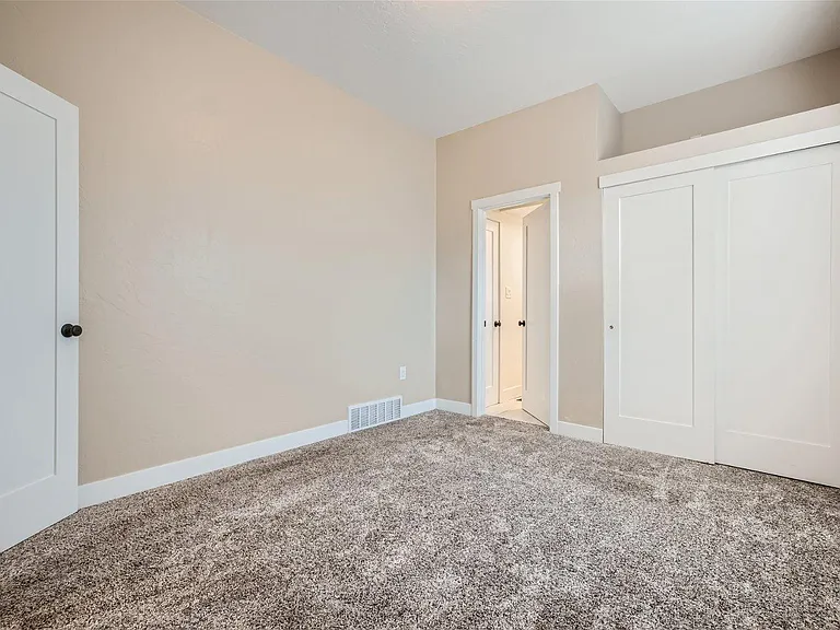 Main bedroom