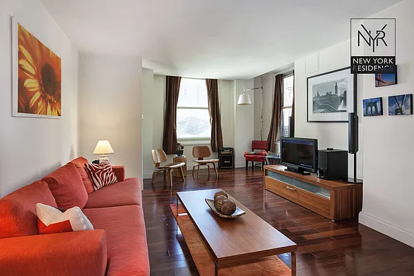Rented by New York Residence | media 28