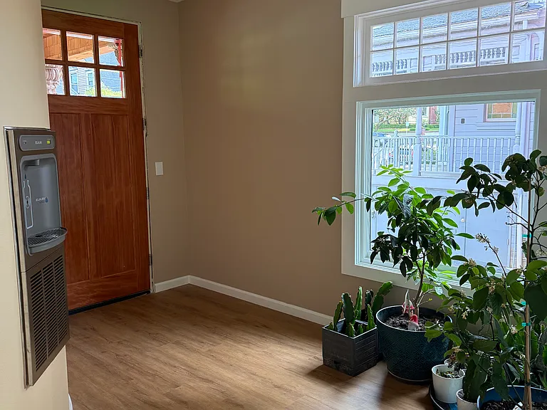 2367 NW Kearney St #4 — Photo 10