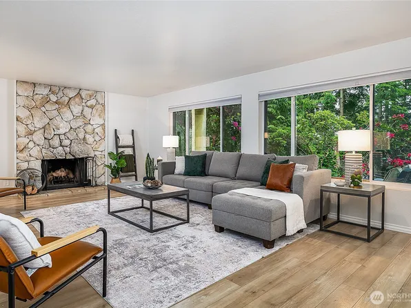 17924 23rd Lane NE #101, Shoreline, WA 98155