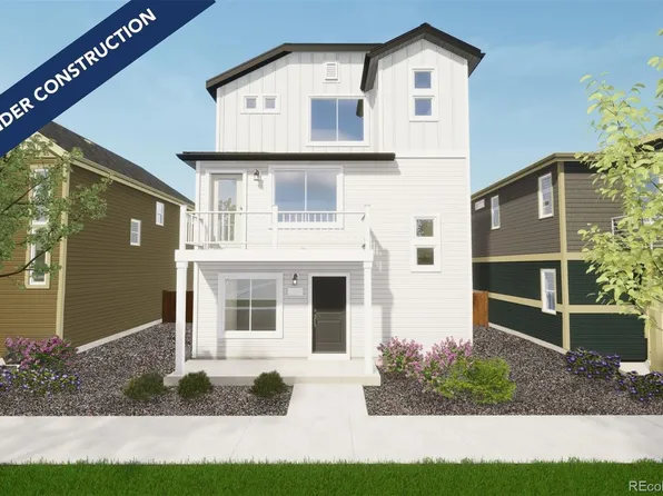 45028 Sunflower Lane, Bennett, CO 80102
