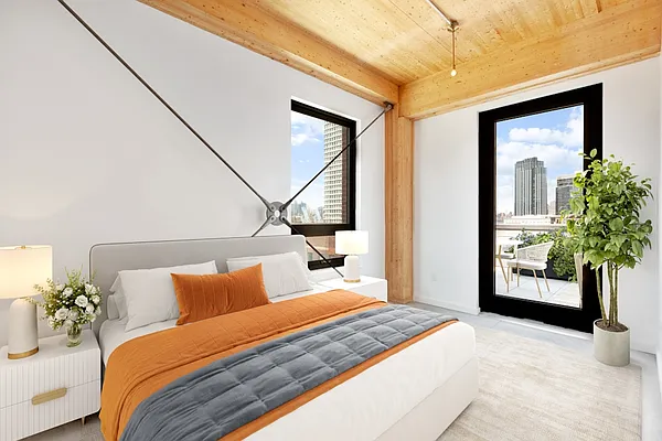 Rented by Greystar | media 4