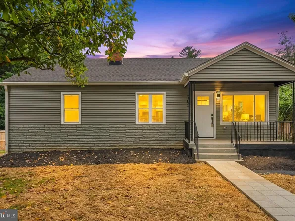 703 Northwest Dr, Silver Spring, MD 20901