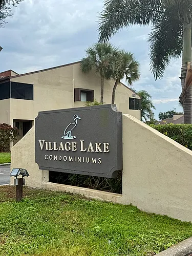 775 N Village Lake Dr #208 Photo 1