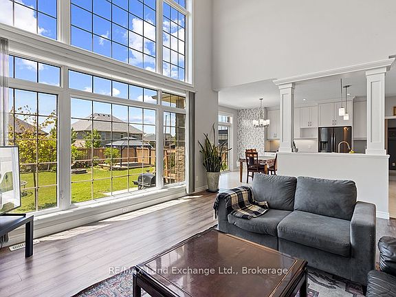 3rd image of 360 Devonshire Rd