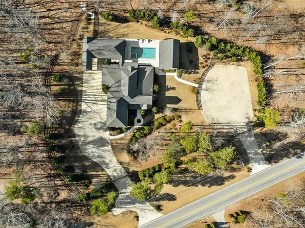 5960 McEver Rd, Flowery Branch, GA 30542