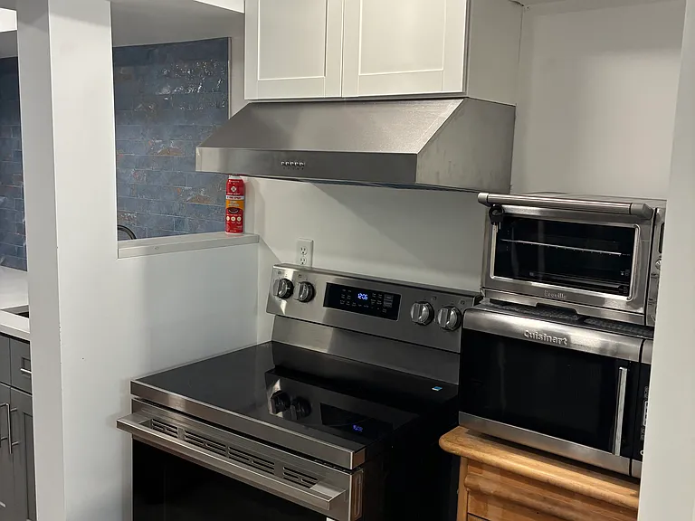 21 Hudson St — Photo 8